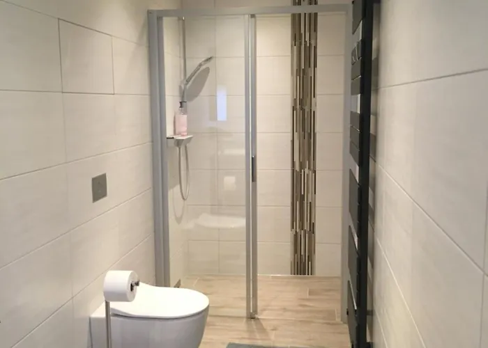 Lakehouse In Brodowin Apartamento